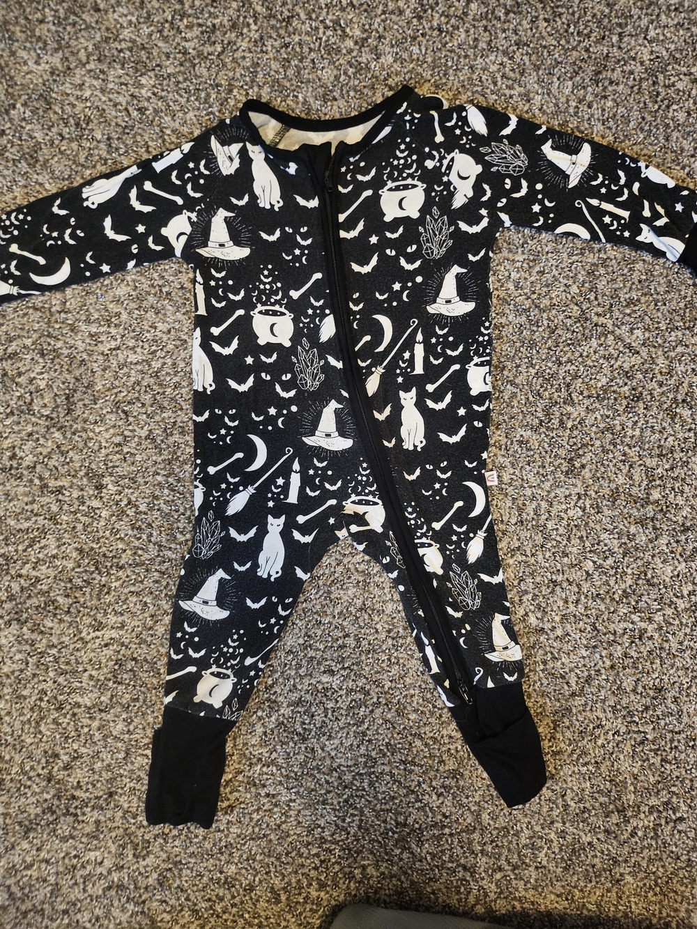 Black Witch & Cat Print Kids One-Piece Pajamas - Emerson And Friends